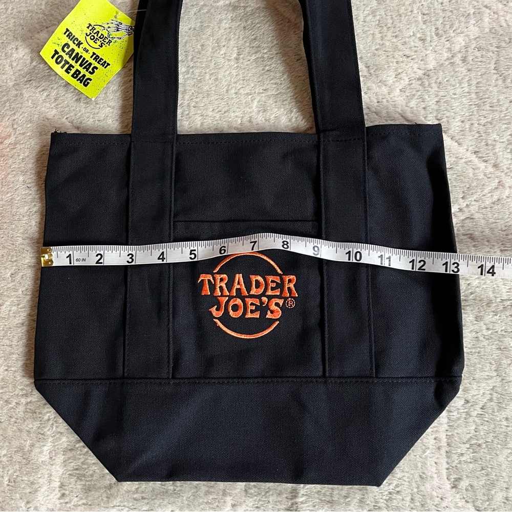 4 Trader Joe’s Halloween Mini Tote Bags - Picture 10 of 12